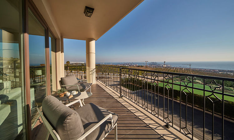 Mercan Mansions In Deniz Istanbul